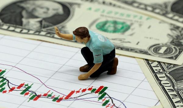 进行数据清洗和验证时，如何保证效率和准确性？